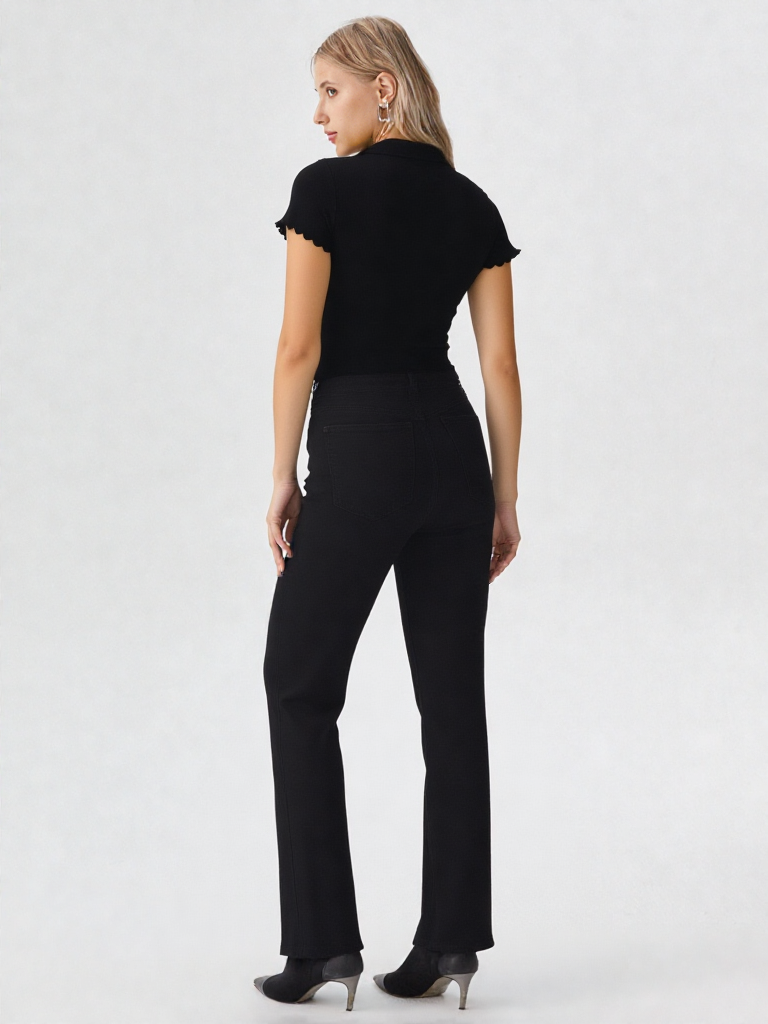 Half Sleeves Collar Neck Crop Top