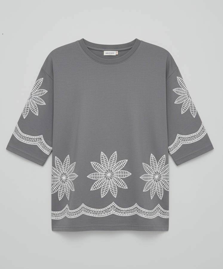 PRINTED OVERSIZED T-SHIRTS