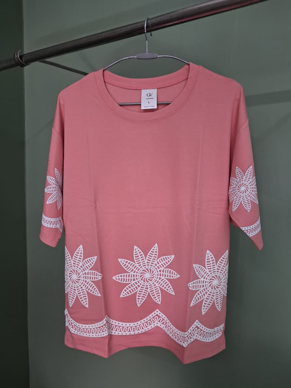 PRINTED OVERSIZED T-SHIRTS